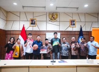 DBL Super Teacher Resmi Diluncurkan, Kemendikdasmen Siap Kolaborasi Tingkatkan Kualitas Guru DBL Super Teacher Resmi Diluncurkan, Kemendikdasmen Siap Kolaborasi Tingkatkan Kualitas Guru