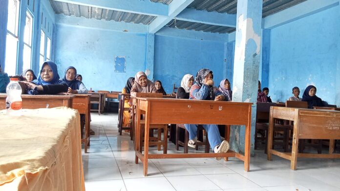 Penuh Haru, Seluruh Siswa SMK Triwijaya Bogor Dinyatakan Lulus 100 Persen