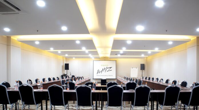 Meeting Makin Praktis dan Elegan, Grand Whiz Poins Simatupang Luncurkan “Meeting with Style” Meeting Makin Praktis dan Elegan, Grand Whiz Poins Simatupang Jakarta Luncurkan “Meeting with Style”