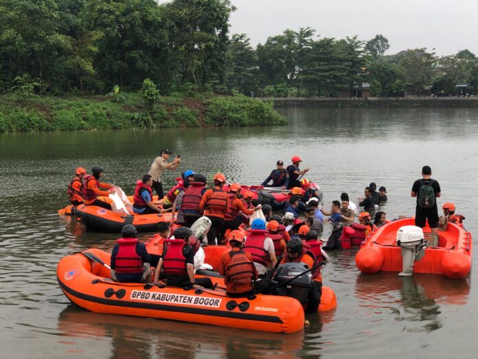 Pemkab Bogor Bergerak! Ratusan Kilogram Ikan Sapu-Sapu Ditangkap di Cibinong