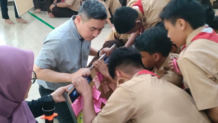 Cegah Isolasi Sosial, HCC Kampanyekan Empati Remaja Lewat “Cek Teman Sebelah” Cegah Isolasi Sosial, HCC Kampanyekan Empati Remaja Lewat “Cek Teman Sebelah”
