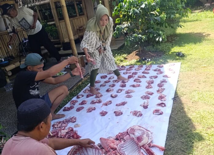 Daya Putra Bangsa Rayakan Iduladha dengan Aksi Berbagi dan Empati di Bogor Daya Putra Bangsa Rayakan Iduladha dengan Aksi Berbagi dan Empati di Bogor