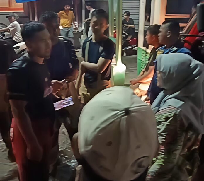 Diduga Korsleting Listrik, Tiga Los di Hanggar Pasar Parung Ludes Terbakar