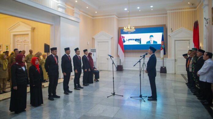 Pemkot Bogor Lantik Pejabat Baru, PSEL dan Penataan PKL Jadi Prioritas Pemkot Bogor Lantik Pejabat Baru, PSEL dan Penataan PKL Jadi Prioritas