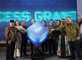 Digitalisasi Peternakan Sapi Perah, OJK dan ILO Luncurkan Sistem ERP Digitalisasi Peternakan Sapi Perah, OJK dan ILO Luncurkan Sistem ERP di Jawa Timur