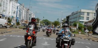 Dari Pontianak ke Tip of Borneo, Petualangan Epik Honda Big BOS di Tiga Negara Dari Pontianak ke Tip of Borneo, Petualangan Epik Honda Big BOS di Tiga Negara