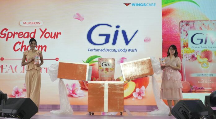 Spread Your Charm, Be PEACHtacular! GIV Hadirkan Charming Peach Blossom untuk Temani Momen Self-Care Spread Your Charm, Be PEACHtacular! GIV Hadirkan Charming Peach Blossom untuk Temani Momen Self-Care