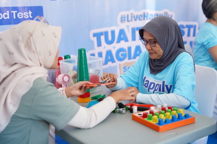 Tua Itu Pasti, Bahagia Itu Pilihan: Happily Day Bandung Dorong Lansia Menikmati Hidup Lebih Aktif