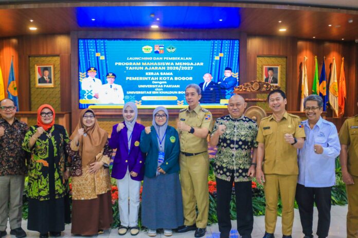 Dedie Rachim Luncurkan Program Mahasiswa Mengajar, Solusi Atasi Kekurangan 650 Guru di Kota Bogor Dedie Rachim Luncurkan Program Mahasiswa Mengajar, Solusi Atasi Kekurangan 650 Guru di Kota Bogor
