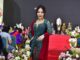 Oshin Mega Bintang Gaungkan Identitas Budaya Lewat Parade 1.000 Profesi Berkebaya Oshin Mega Bintang Gaungkan Identitas Budaya Lewat Parade 1.000 Profesi Berkebaya