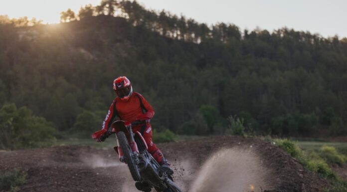 Ducati Desmo450 EDS Resmi Meluncur, Motor Enduro Pertama Ducati dengan Teknologi Desmodromic Ducati Desmo450 EDS Resmi Meluncur, Motor Enduro Pertama Ducati dengan Teknologi Desmodromic