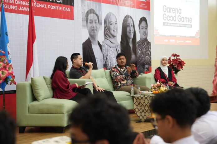 Garena dan Komdigi RI Perkuat Edukasi Healthy Gaming Lewat Good Game di Sekolah Garena dan Komdigi RI Perkuat Edukasi Healthy Gaming Lewat Good Game di Sekolah