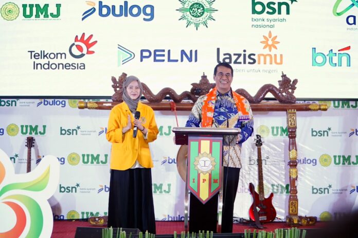 Andi Amran Sulaiman Ajak Pelajar Muhammadiyah Lawan Hoaks dan Dukung Swasembada Pangan Indonesia Andi Amran Sulaiman Ajak Pelajar Muhammadiyah Lawan Hoaks dan Dukung Swasembada Pangan Indonesia