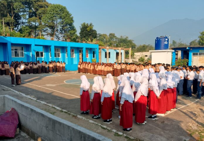 MPLS Ramah Pancawaluya SMP dan SMK Triwijaya Bangun Karakter Siswa Sejak Hari Pertama MPLS Ramah Pancawaluya SMP dan SMK Triwijaya Bangun Karakter Siswa Sejak Hari Pertama