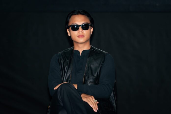 Elang El Gibran Tampil Berbeda, Perankan Karakter Red Flag di Film 402 Rumah Sakit Angker Korea