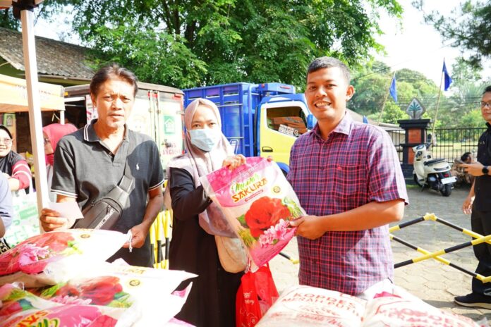 Harga Beras, Telur hingga Ayam Lebih Murah di GPM Cibinong, Warga Mengaku Sangat Terbantu