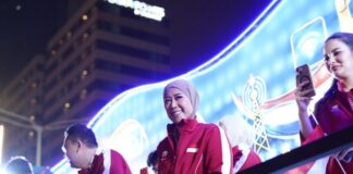 Di Tengah Semarak Karnaval Kemerdekaan, Meutya Hafid Ajak Masyarakat Ingat Korban Gempa NTT Di Tengah Semarak Karnaval Kemerdekaan, Meutya Hafid Ajak Masyarakat Ingat Korban Gempa NTT
