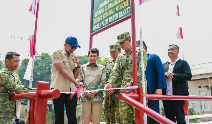 Presiden Prabowo Apresiasi Pembangunan Jembatan Garuda King Ago Batu Tapak di Bogor Presiden Prabowo Apresiasi Pembangunan Jembatan Garuda King Ago Batu Tapak di Bogor