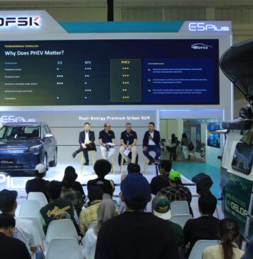 Talkshow DFSK dan EVSafe Indonesia Kupas Teknologi Plug-in Hybrid yang Aman Talkshow DFSK dan EVSafe Indonesia Kupas Teknologi Plug-in Hybrid yang Aman