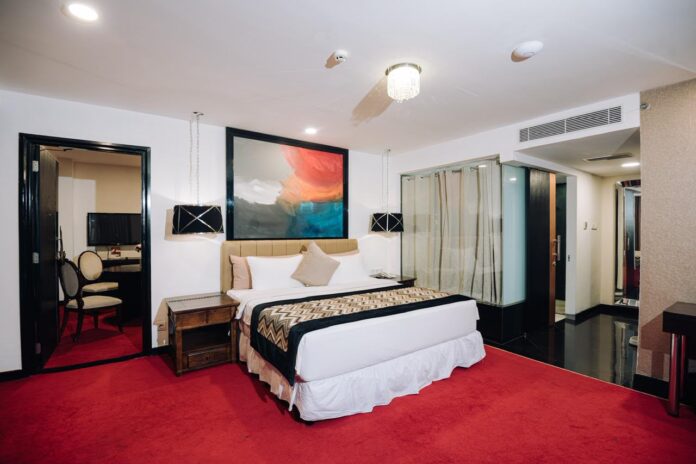 Cosmo Amaroossa Jakarta Hadirkan Promo Staycation Spesial Sambut Hari Kemerdekaan