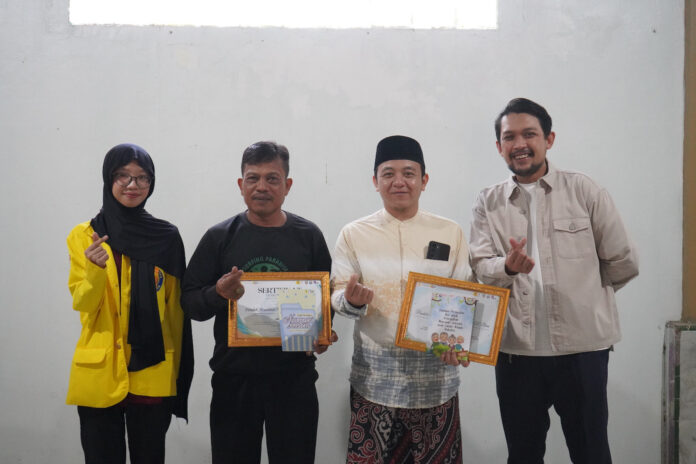 Vokasi UI Gelar Pengmas di Bogor, Lansia Dibekali Pengetahuan Cegah Neuropati Sensoris Vokasi UI Gelar Pengmas di Bogor, Lansia Dibekali Pengetahuan Cegah Neuropati Sensoris