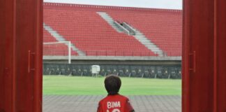 Film FORZA Rilis Teaser, Kisahkan Perjuangan Anak Bali Mengejar Mimpi ke AC Milan Film FORZA Rilis Teaser, Kisahkan Perjuangan Anak Bali Mengejar Mimpi ke AC Milan