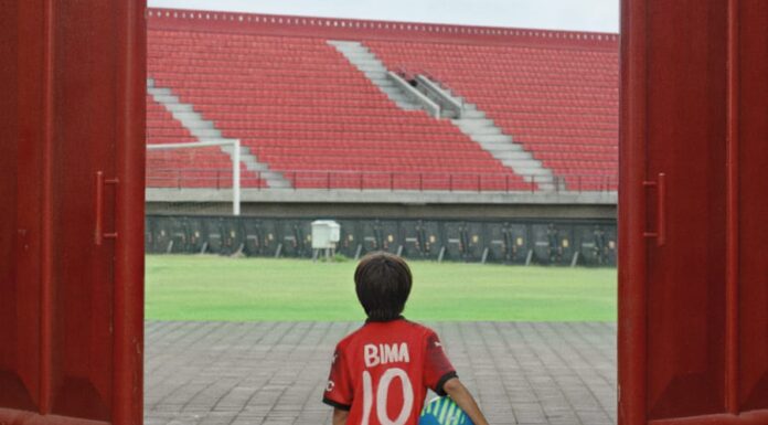 Film FORZA Rilis Teaser, Kisahkan Perjuangan Anak Bali Mengejar Mimpi ke AC Milan Film FORZA Rilis Teaser, Kisahkan Perjuangan Anak Bali Mengejar Mimpi ke AC Milan