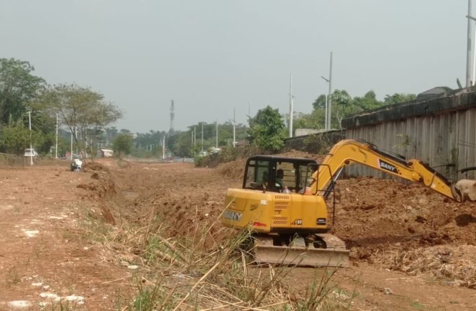 Satgas Hanpangan Korem 061/Suryakancana Konsisten Rawat Kawasan Pangan di Bomang Satgas Hanpangan Korem 061/Suryakancana Konsisten Rawat Kawasan Pangan di Bomang