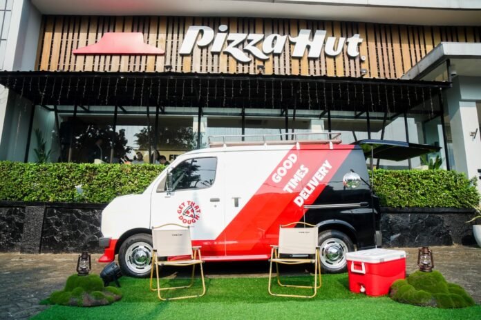 Era Baru Pizza Hut Indonesia, Feed Good Times Hadir Lewat Kolaborasi dengan Diskoria Era Baru Pizza Hut Indonesia, Feed Good Times Hadir Lewat Kolaborasi dengan Diskoria