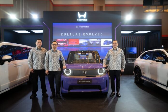 Honda Bawa Semangat “Culture. Evolved.” ke GIIAS Bandung 2026, Hadirkan Super-ONE dan HR-V Mugen Honda Bawa Semangat “Culture. Evolved.” ke GIIAS Bandung 2026, Hadirkan Super-ONE dan HR-V Mugen