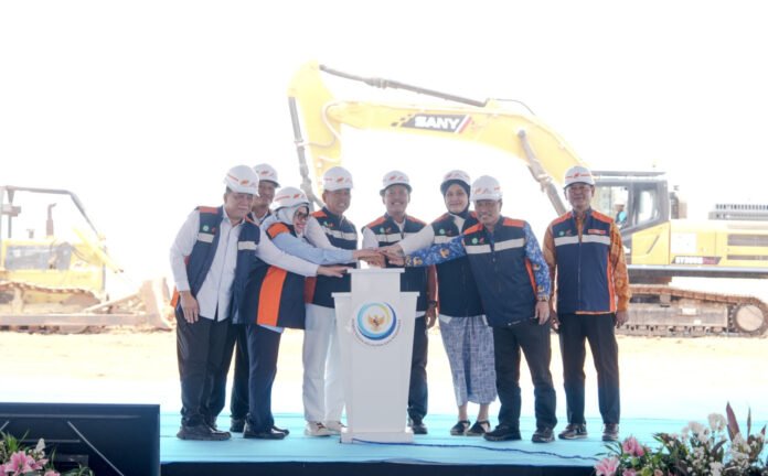 Nindya Karya Mulai Bangun PPN Kejawanan, Perkuat Infrastruktur Perikanan Cirebon Nindya Karya Mulai Bangun PPN Kejawanan, Perkuat Infrastruktur Perikanan Cirebon