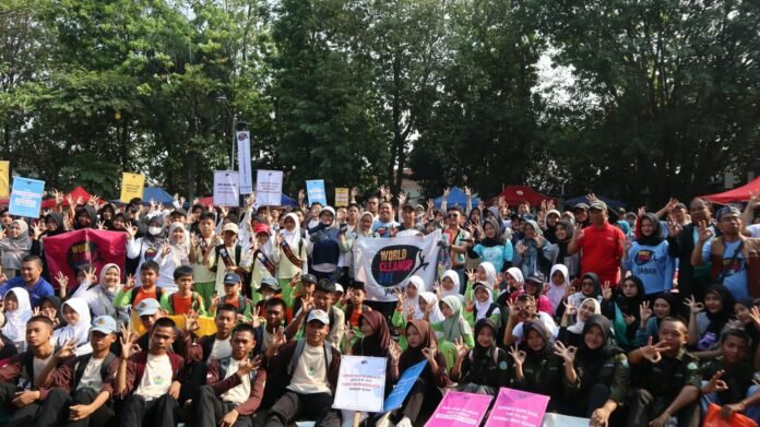 Puncak World Cleanup Day 2026 Jawa Barat di Purwakarta, 300 Relawan Bergerak Bersihkan Lingkungan Puncak World Cleanup Day 2026 Jawa Barat di Purwakarta, 300 Relawan Bergerak Bersihkan Lingkungan