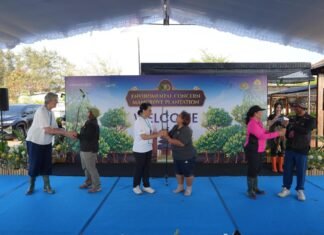 POLRI dan Seasoldier Tanam 1.000 Mangrove di Pesisir Denpasar POLRI dan Seasoldier Tanam 1.000 Mangrove di Pesisir Denpasar