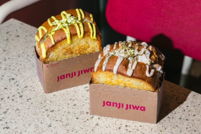 Janji Jiwa dan Chef Ray Janson Hadirkan Dua Kreasi Toast Bernuansa Jepang