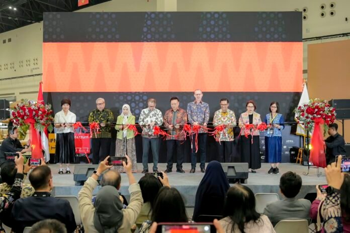 Rantai Industri Furnitur dari Hulu ke Hilir Disatukan di IMMFC 2026 Jakarta