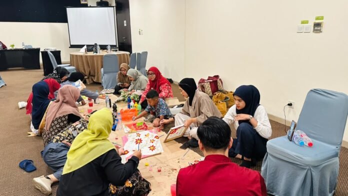 PrimeBiz Hotel Cikarang Rayakan Hari Batik Nasional Lewat “Bekasi Heritage Experience” PrimeBiz Hotel Cikarang Rayakan Hari Batik Nasional Lewat “Bekasi Heritage Experience”