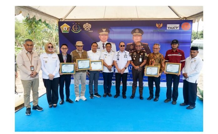 Ceria Corp bedah rumah Ceria Corp bedah rumah
