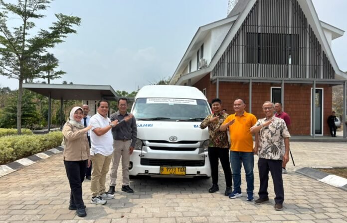 DAMRI Buka Rute Tanjung Lesung–Bandara Soetta, Liburan Kini Lebih Mudah