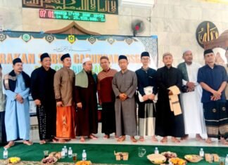 Ratusan Warga Hadiri Gerakan Subuh Gabungan di Masjid Al-Barokah Cilebut Barat Ratusan Warga Hadiri Gerakan Subuh Gabungan di Masjid Al-Barokah Cilebut Barat