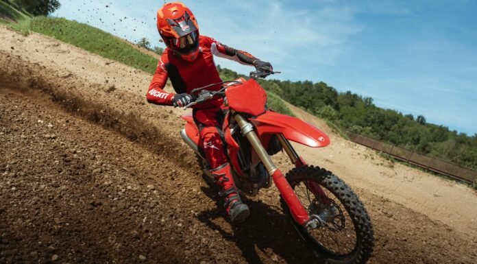 Ducati Desmo450 MX 2027 Dapat Pembaruan, Fokus pada Performa dan Ketahanan Ducati Desmo450 MX 2027 Dapat Pembaruan, Fokus pada Performa dan Ketahanan