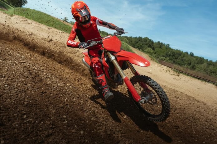 Ducati Desmo450 MX 2027 Dapat Pembaruan, Fokus pada Performa dan Ketahanan