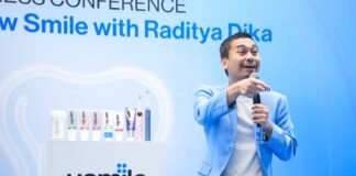 usmile Gandeng Raditya Dika, Ajak Masyarakat Lebih Peduli Perawatan Gigi usmile Gandeng Raditya Dika, Ajak Masyarakat Lebih Peduli Perawatan Gigi