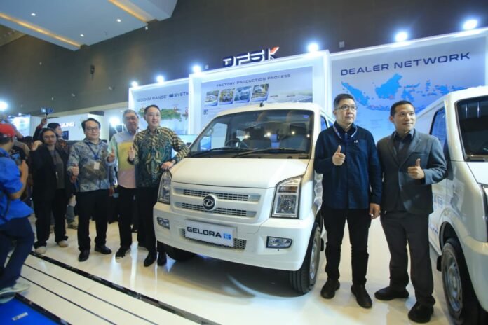 DFSK Perkenalkan Emblem Baru Kendaraan Komersial di PEVS 2026